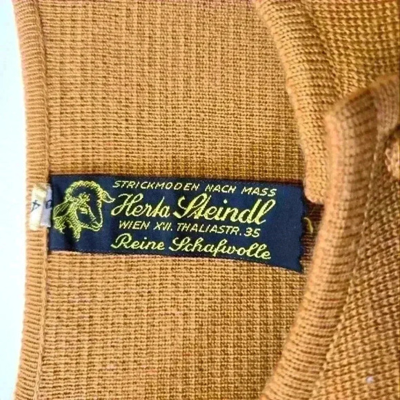 Vintage Women Knitted Blouse and Skirt 100% Wool Custom-Made in Vienna Sz44Eu - Picture 14 of 14